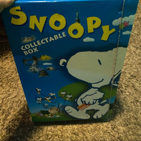 SNOOPY PEANUTS Collectable Box Figure Doll (28 bodies) wz/Box Vintage Rare - Picture 2 of 15